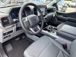 Ford F-150 Lightning XLT 4WD SuperCrew 5.5' Box 2025