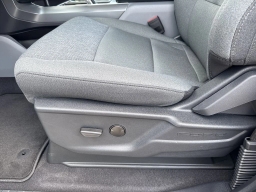 Ford F-150 Lightning XLT 4WD SuperCrew 5.5' Box 2025