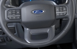 Ford F-150 Lightning XLT 4WD SuperCrew 5.5' Box 2025