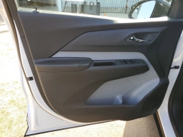 Chevrolet Bolt LT FWD 4dr 2027