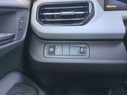 Chevrolet Bolt LT FWD 4dr 2027