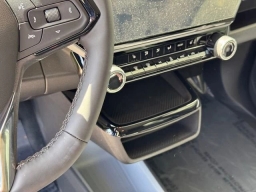 Chevrolet Bolt LT FWD 4dr 2027