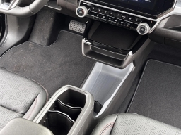 Chevrolet Bolt RS FWD 4dr 2027