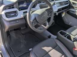 Chevrolet Bolt RS FWD 4dr 2027