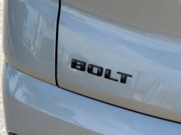 Chevrolet Bolt RS FWD 4dr 2027