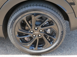 Chevrolet Bolt RS FWD 4dr 2027