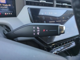 Chevrolet Bolt RS FWD 4dr 2027