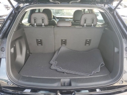 Chevrolet Bolt RS FWD 4dr 2027