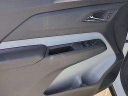 Chevrolet Bolt RS FWD 4dr 2027