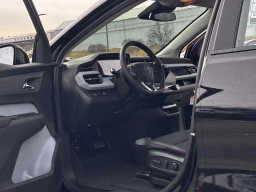 Chevrolet Bolt RS FWD 4dr 2027