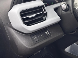 Chevrolet Bolt RS FWD 4dr 2027