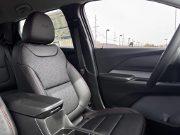 Chevrolet Bolt RS FWD 4dr 2027