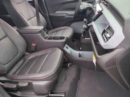 Chevrolet Bolt RS FWD 4dr 2027