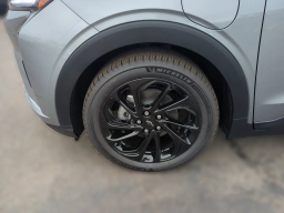 Chevrolet Bolt RS FWD 4dr 2027