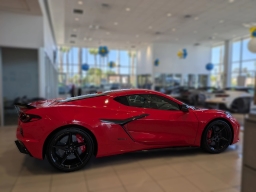 Chevrolet Corvette 1LZ 2dr E-Ray Cpe 2025