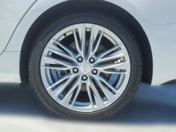 Cadillac CT4 Premium Luxury 4dr Sdn 2025