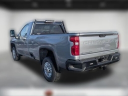 Chevrolet Silverado 2500HD Work Truck 4WD Reg Cab 142" 2026