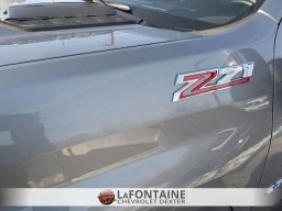 Chevrolet Silverado 2500HD Work Truck 4WD Reg Cab 142" 2026