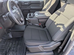 Chevrolet Silverado 2500HD Work Truck 4WD Reg Cab 142" 2026