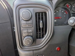 Chevrolet Silverado 2500HD Work Truck 4WD Reg Cab 142" 2026