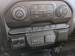 Chevrolet Silverado 2500HD Work Truck 4WD Reg Cab 142" 2026