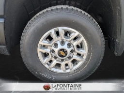 Chevrolet Silverado 2500HD Work Truck 4WD Reg Cab 142" 2026