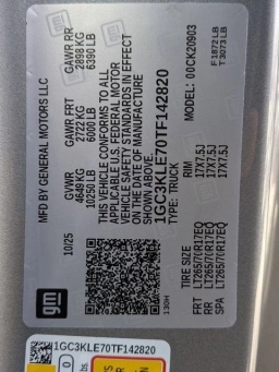 Chevrolet Silverado 2500HD Work Truck 4WD Reg Cab 142" 2026