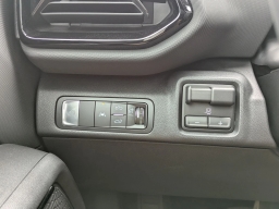 Chevrolet Silverado EV Extended Range Trail Boss e4WD Crew Cab 2026