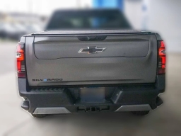 Chevrolet Silverado EV Max Range Trail Boss e4WD Crew Cab 2026