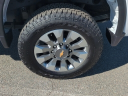 Chevrolet Silverado 2500HD Custom 2WD Crew Cab 172" 2026