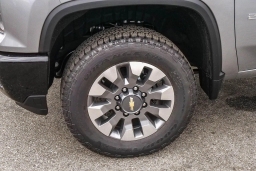 Chevrolet Silverado 2500HD Custom 4WD Crew Cab 159" 2026