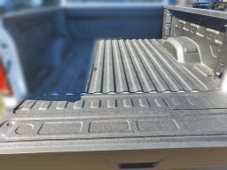 Chevrolet Silverado 2500HD LT 4WD Crew Cab 159" 2026