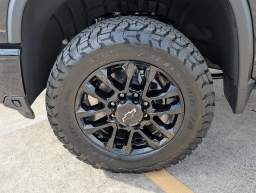 Chevrolet Silverado 2500HD LT 4WD Crew Cab 159" 2026