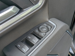 Chevrolet Silverado 2500HD LT 4WD Crew Cab 159" 2026