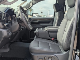 Chevrolet Silverado 2500HD LT 4WD Crew Cab 159" 2026