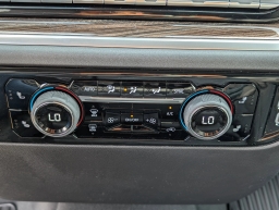 Chevrolet Silverado 2500HD LT 4WD Crew Cab 159" 2026