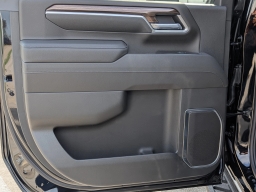 Chevrolet Silverado 2500HD LT 4WD Crew Cab 159" 2026