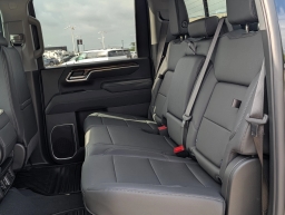 Chevrolet Silverado 2500HD LT 4WD Crew Cab 159" 2026