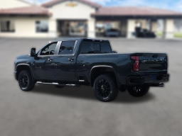 Chevrolet Silverado 2500HD LT 4WD Crew Cab 159" 2026