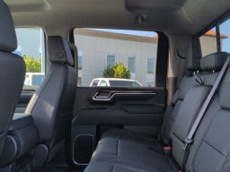 Chevrolet Silverado 2500HD LT 4WD Crew Cab 159" 2026
