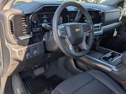 Chevrolet Silverado 2500HD LTZ 4WD Crew Cab 159" 2025