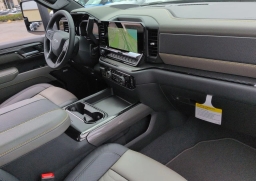 Chevrolet Silverado 2500HD ZR2 4WD Crew Cab 159" 2026
