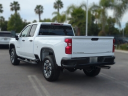 Chevrolet Silverado 2500HD Custom 4WD Double Cab 149" 2026