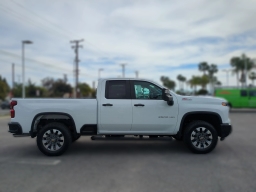 Chevrolet Silverado 2500HD Custom 4WD Double Cab 149" 2026