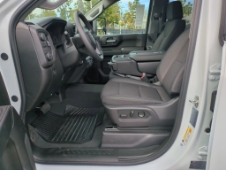 Chevrolet Silverado 2500HD Custom 4WD Double Cab 149" 2026