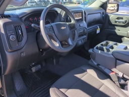 Chevrolet Silverado 1500 Custom 2WD Crew Cab 147" 2026