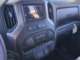 Chevrolet Silverado 1500 Custom 2WD Crew Cab 147" 2026