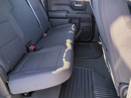 Chevrolet Silverado 1500 Custom 2WD Crew Cab 147" 2026