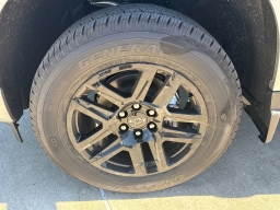 Chevrolet Silverado 1500 Custom 2WD Crew Cab 147" 2026