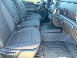 Chevrolet Silverado 1500 Custom 2WD Crew Cab 147" 2026